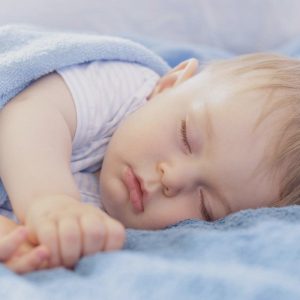 Cómo acostumbrar a un niño a dormir solo: trucos y técnicas de relajación que te ayudarán